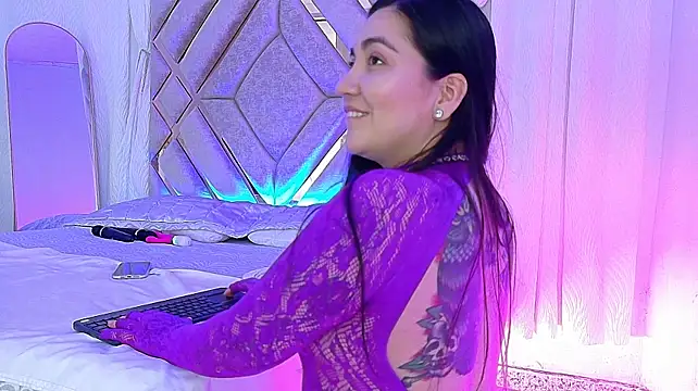 XXX chat uživo modela KathiaJenner