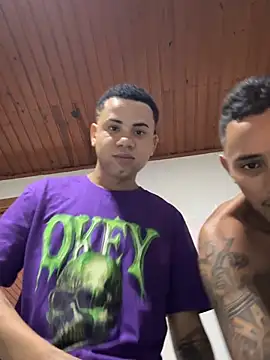 Ben9767_ Live XXX Chat