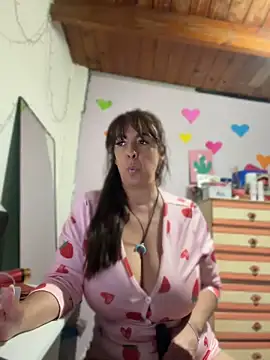 Chat XXX en directo de Sofyalone_