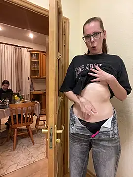 RussianGirls_ 现场XXX聊天
