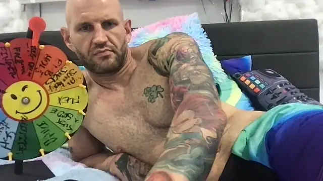 brianomally's Live XXX Chat