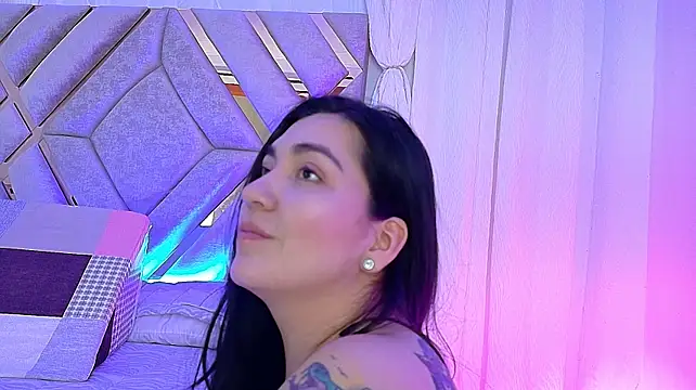 KathiaJenner 现场XXX聊天