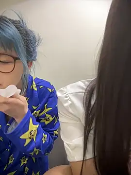 Rocket-Girl 现场XXX聊天