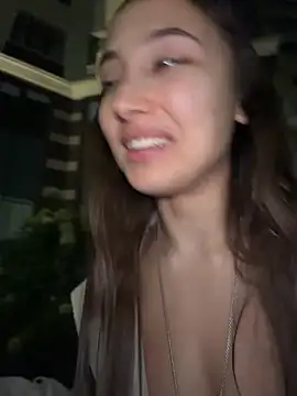ICrazyOneIRL – Live XXX-chat