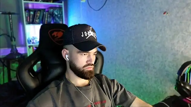 _Serious_Man XXX чат на живо