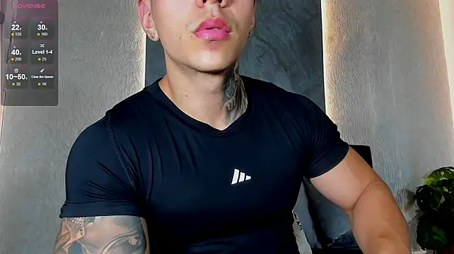 SalvatoreDmore XXX чат на живо