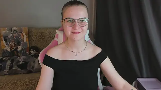 Chat +18 de MissBrightShine ao vivo