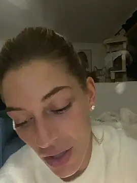 Bellalolahot