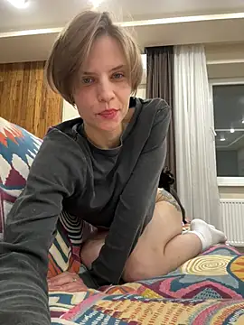 LeyaJohnson 라이브 XXX 채팅