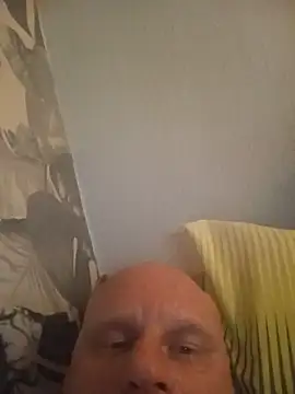 Show modela ZLOZ60 na web-kameri