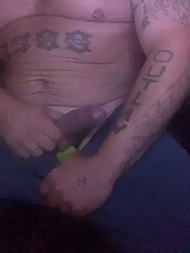 Ldnick69 Adlı Modelin Canlı XXX Sohbeti