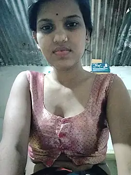 Hott_Surabhi