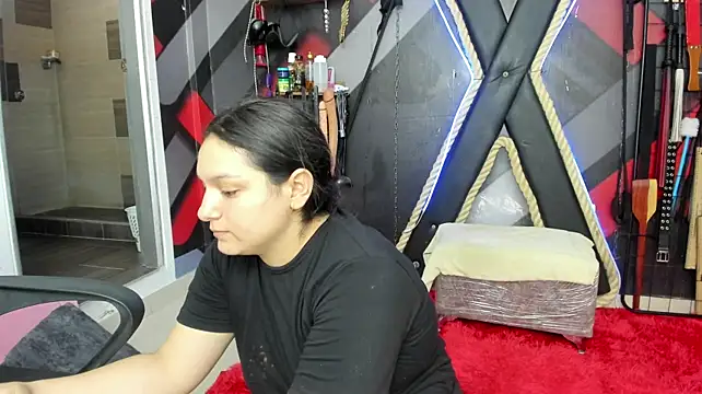 Chat XXX ao vivo de SUBMISSION_BDSM