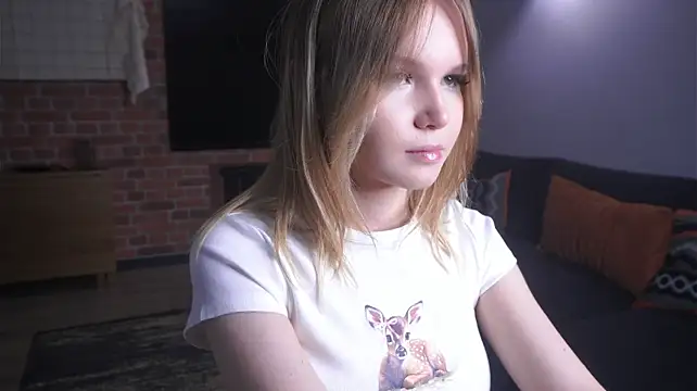 Coco_schanel - look at my pretty eyes