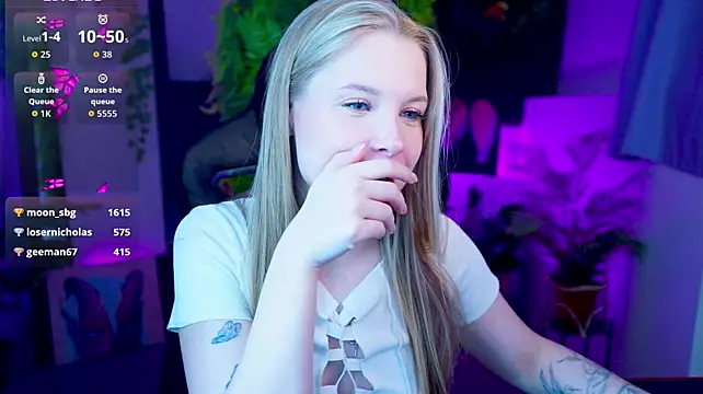 Chat XXX en directo de CuteMousee