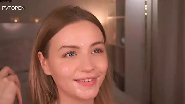 Missbeatriss - cum on face