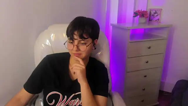 Nathaly_ds' Live XXX Chat
