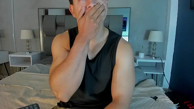 Czat XXX na żywo – Charlie___Musk