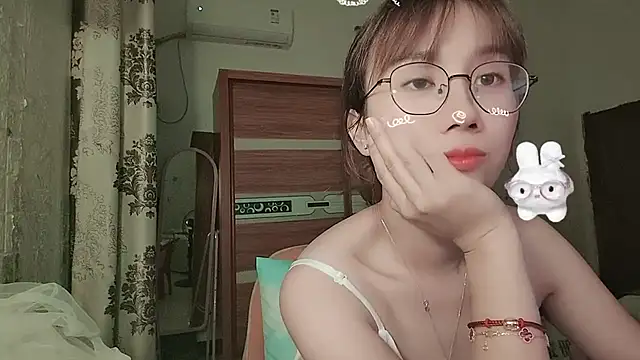 Lili_666 Chat XXX in diretta
