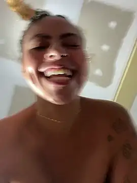 Chloe_Leaozinho Chat XXX in diretta