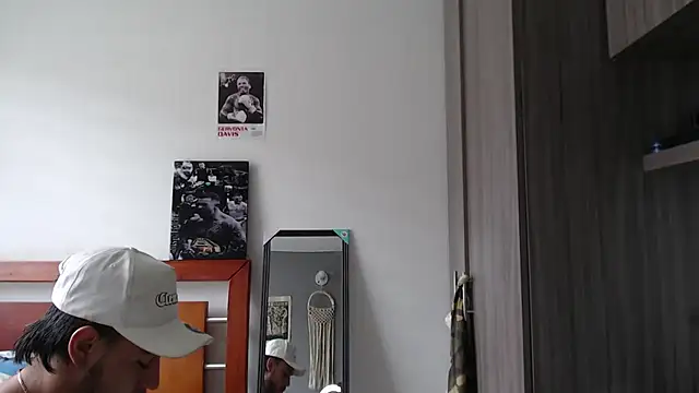 Taylor_DiamondBoy লাইভ XXX চ্যাট