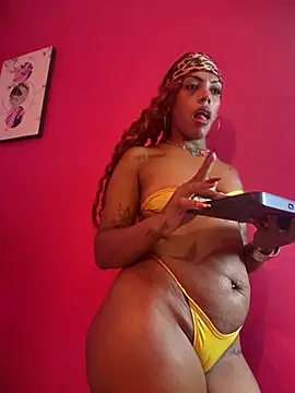 NovaFoxx - ANAL FINGERING IN THE PATIO OMG 🥵🍑