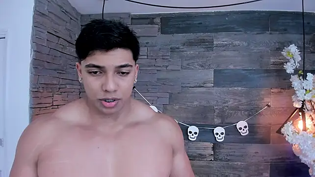 צ'אט XXX בשידור חי של JacobStonne