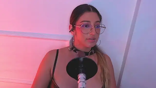 Chatroom XXX en direct de Gabrielakassi