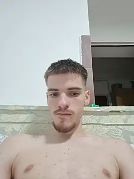 darkboy665: απευθείας συνομιλία ΧΧΧ