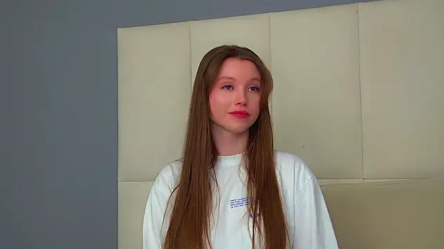 KeiraAstiのライブXXXチャット