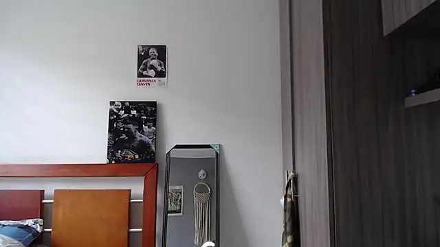 Онлайн чат XXX Taylor_DiamondBoy