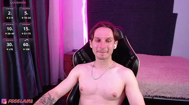 Chat XXX en directo de F666LAME