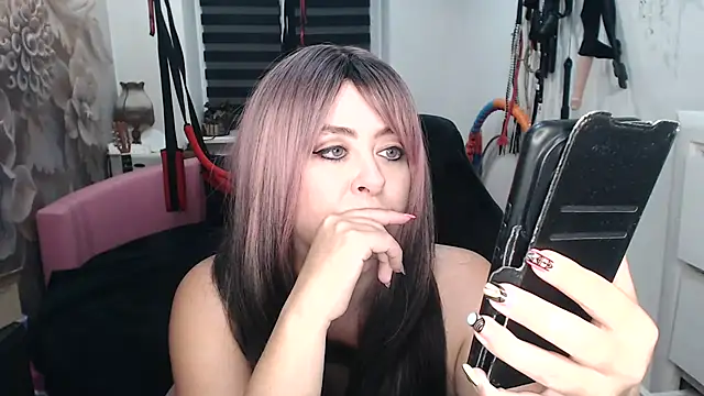 Živý XXX chat MISSgoddessMARIA