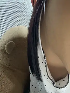 Mina048