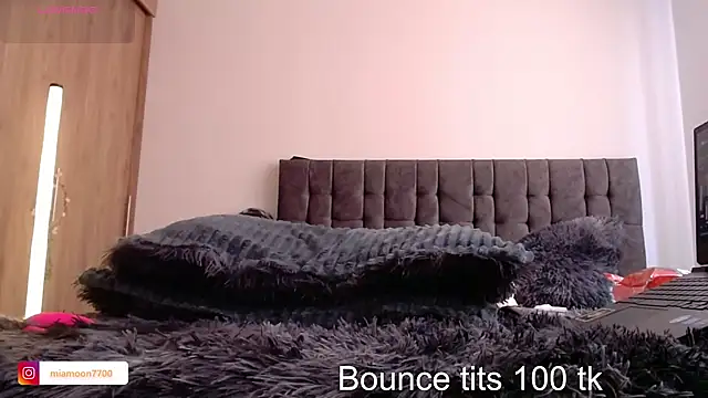 Chat +18 de lilitth777 ao vivo