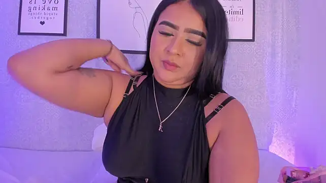 Alejandrarojas_ - DOGGY NO PANTY