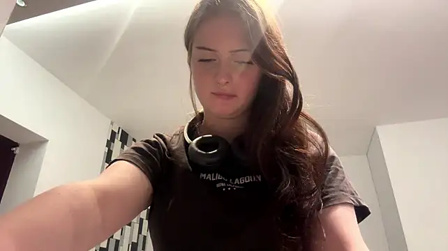 Volume_sound: απευθείας συνομιλία ΧΧΧ