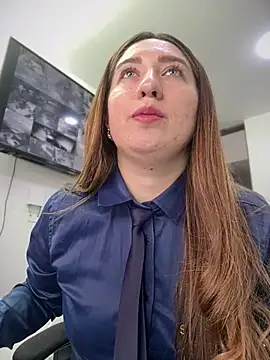 Suzy-111 - 🥵FINGERS INSIDE WET PUSSY🔥