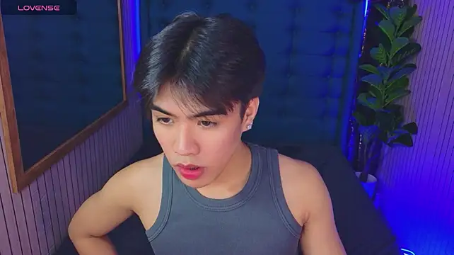 Kaydee_Callix Obrolan Langsung XXX