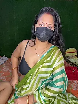 Chat +18 de Desi_Couple_06 ao vivo