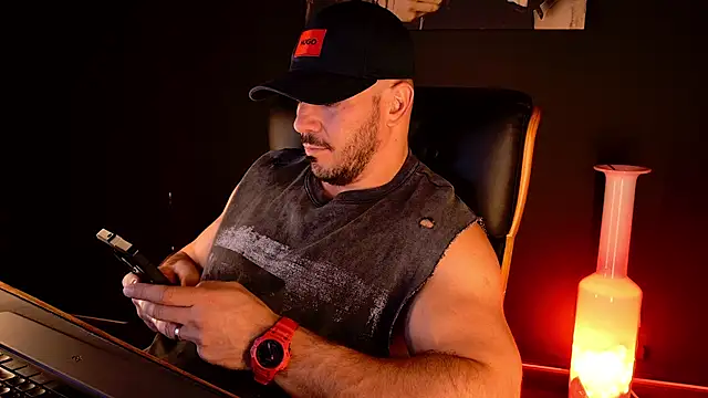 AngeloEric live XXX chat