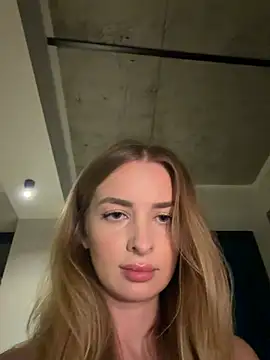 Chat XXX en directo de EvieEvans