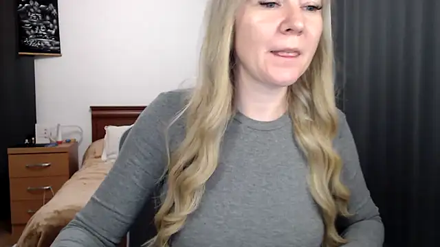 Chat XXX en directo de ParadiseAlina