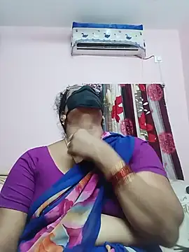 צ'אט XXX בשידור חי של sarala_telugu