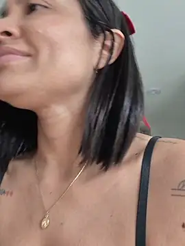 Ina_Jody_ - Deep throat, tits out, 7 min