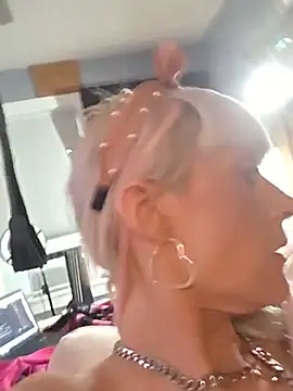Czat XXX na żywo – BeautifulMeFire23