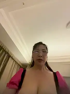 Catlady66 网络视讯表演