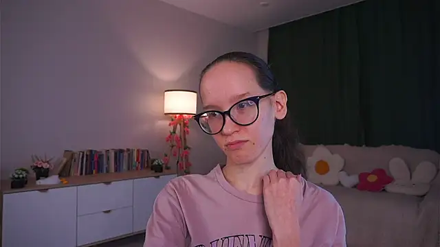 צ'אט XXX בשידור חי של BettyBrowni