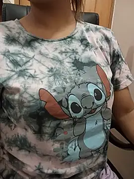 Tanha18 XXX чат на живо