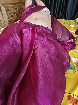 _in_v_a_n_i_ll_a - Make my sunday oil m body